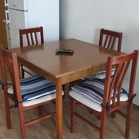 Karlo Apartment