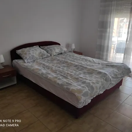 Apartment Karlo