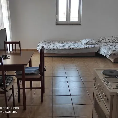 Karlo Apartment Vodice